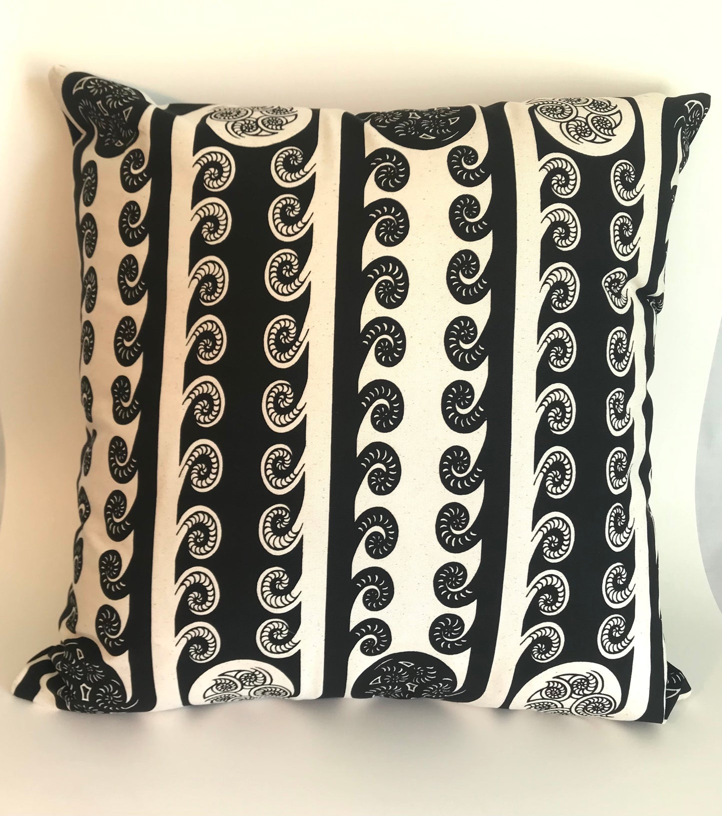 Punga pattern cushion cover