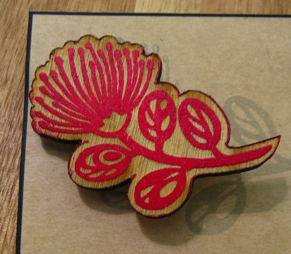 Pohutukawa Brooch